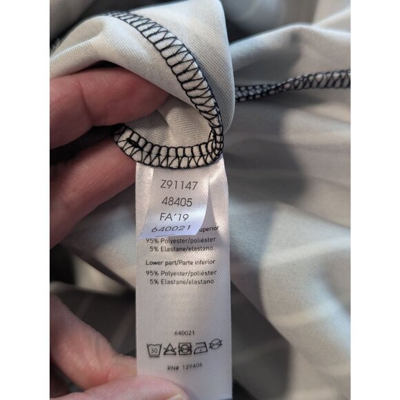 Venus Paperbag Striped Jumpsuit Womens Sz 2X Asymmetrical Neckline Glam Party - Picture 9 of 10